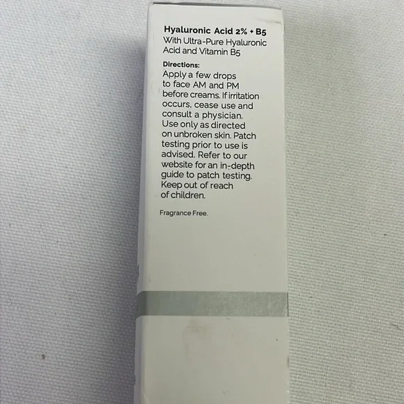 The Ordinary Hyaluronic Acid 2% + B5 With Ceramides Skin Hydration - Picture 2 of 4